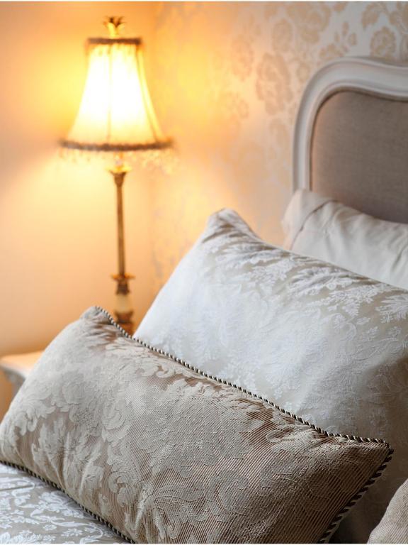 Double Room,33410062:JPEG