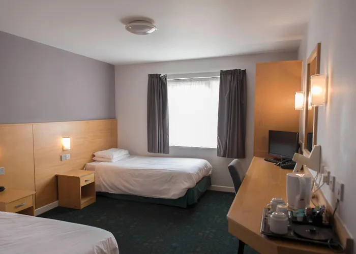 3 star hotel: The Olympic Lodge